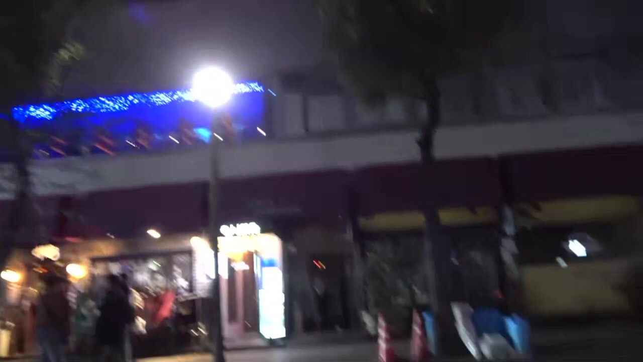 0010631_泥酔 大量潮吹き 手コキなどが含まれている