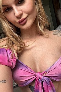 Alex Louise