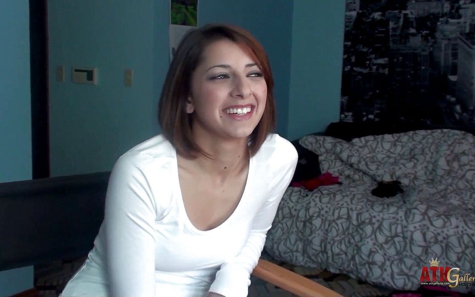 Brunette in interview