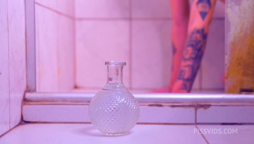 Anal dripping juice - PissVids