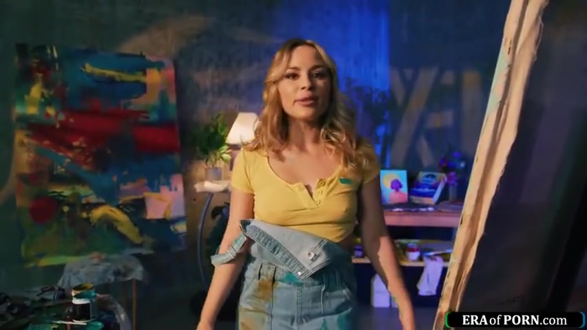 Sucks Cock For Inspiration - Anna Claire Clouds And Petite Blonde