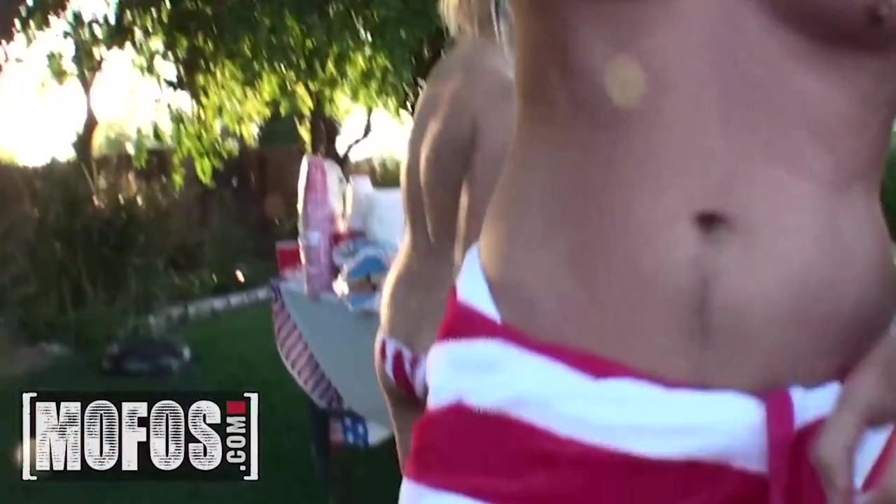 Fireworks Fly As Get Naked And Naughty On Independence Day - Teagan Summers And Danny Wylde