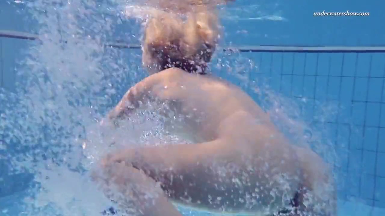 Elena Proklova In Absolute Underwater Blonde Beauty