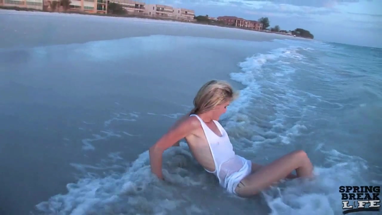Super Skinny Blonde Playing Naked in the Gulf of Mexico - SpringbreakLife