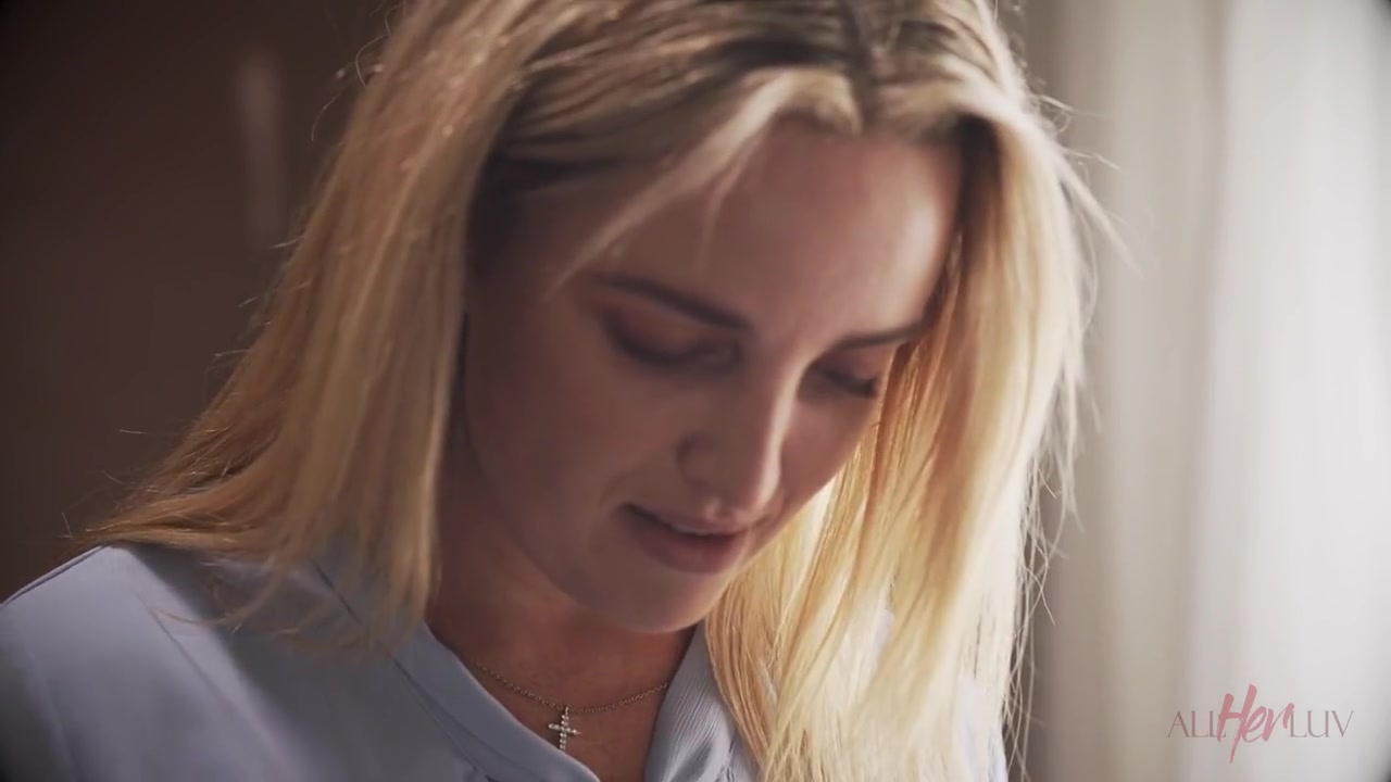 Dharma Jones, Missa X And Charlie Forde - Lesbian Sex