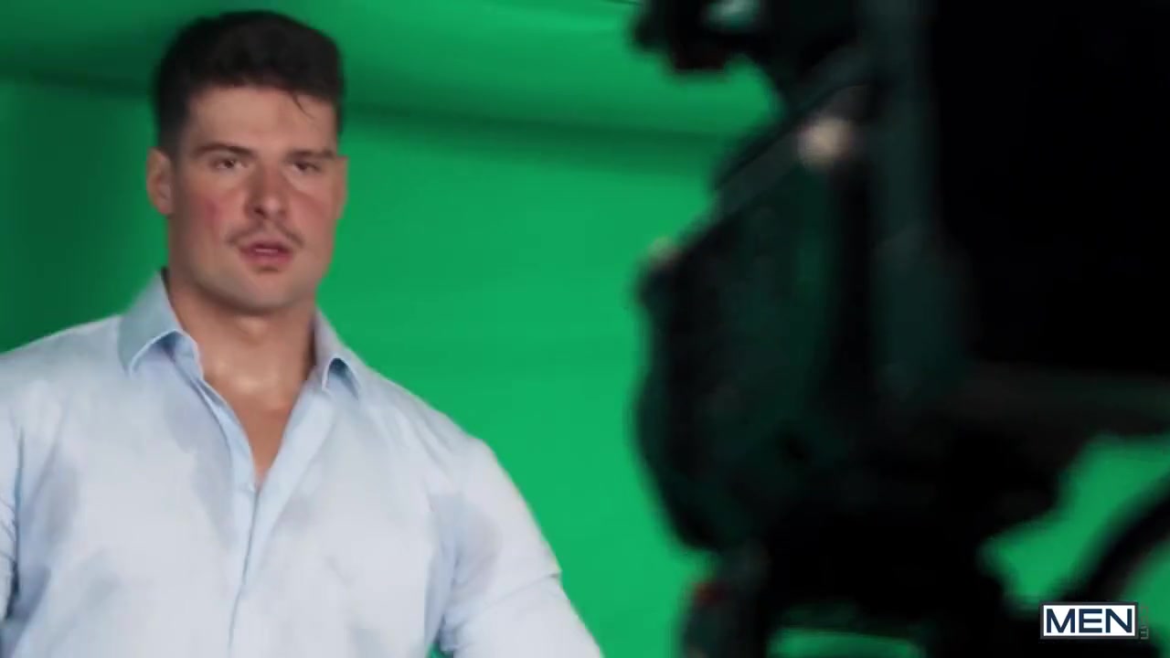 Malik Delgaty - Sexy Weatherman Malik Fucks Boss Bunker On-air In Steamy Office Encounter