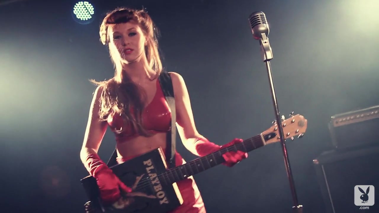 Leanna Decker - Rock N' Roll Babe