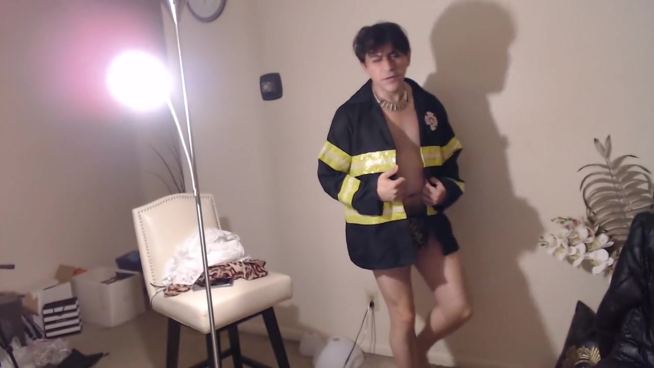 Firefighter Hot Stuff Maolo Sex Robot!