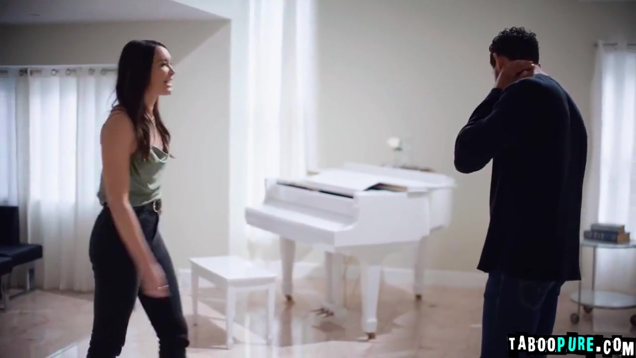 Katrina Cold Sex With Her Husbands Step sibling