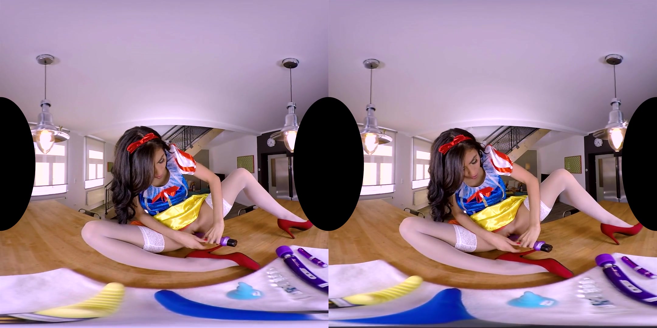 Heather Vahn in Snow Wild And The Seven Dildos - POV - RealityLovers