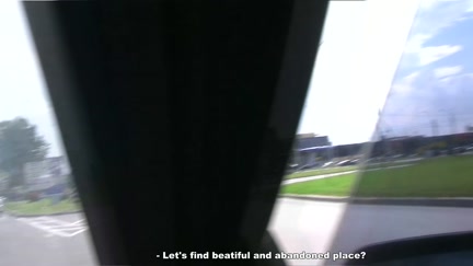 slut sucks in the car in front of everyone