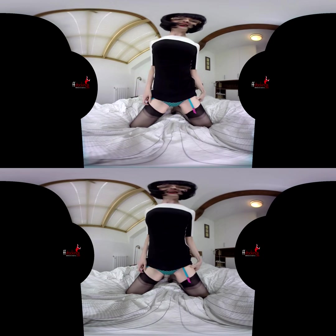 Smokin Hot Panties In Virtual Reality - Legs Fetish Milf