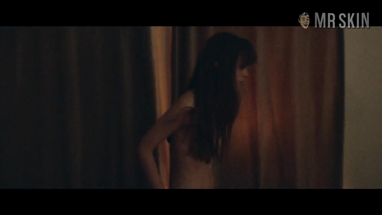 Battle of the Babes: Imogen Poots vs. Mia Goth - Mr.Skin