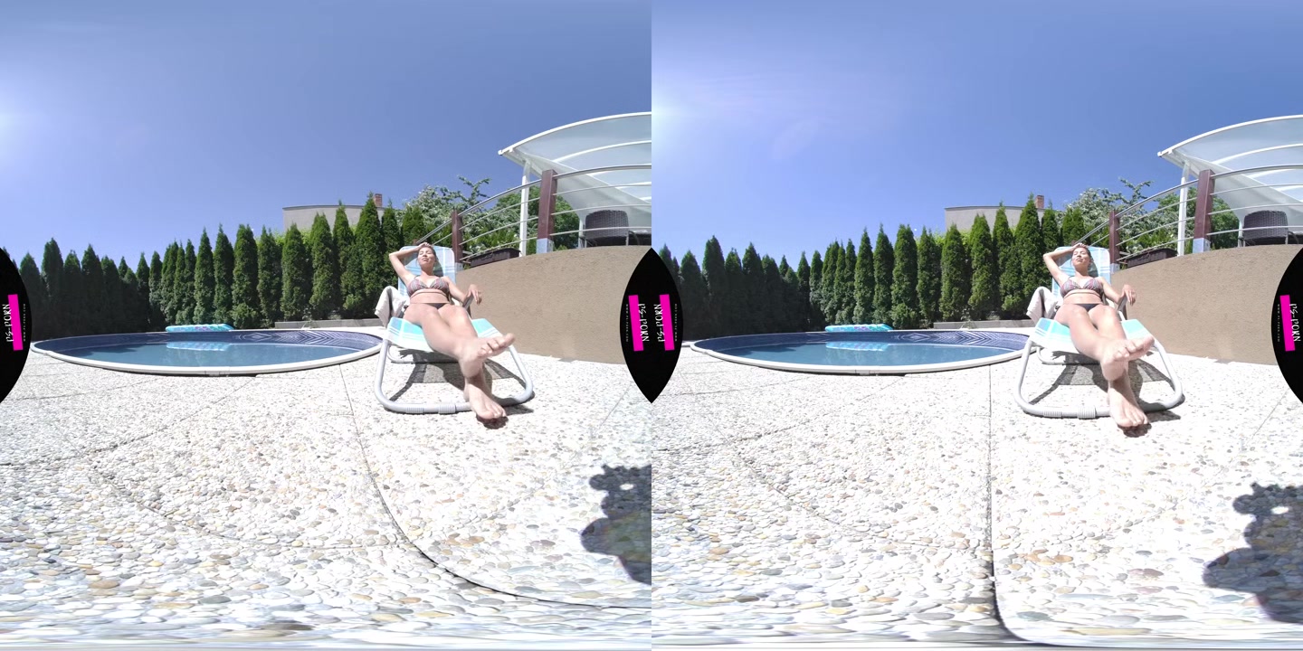 Paula Shy Masturbating By The Pool - PS-Porn