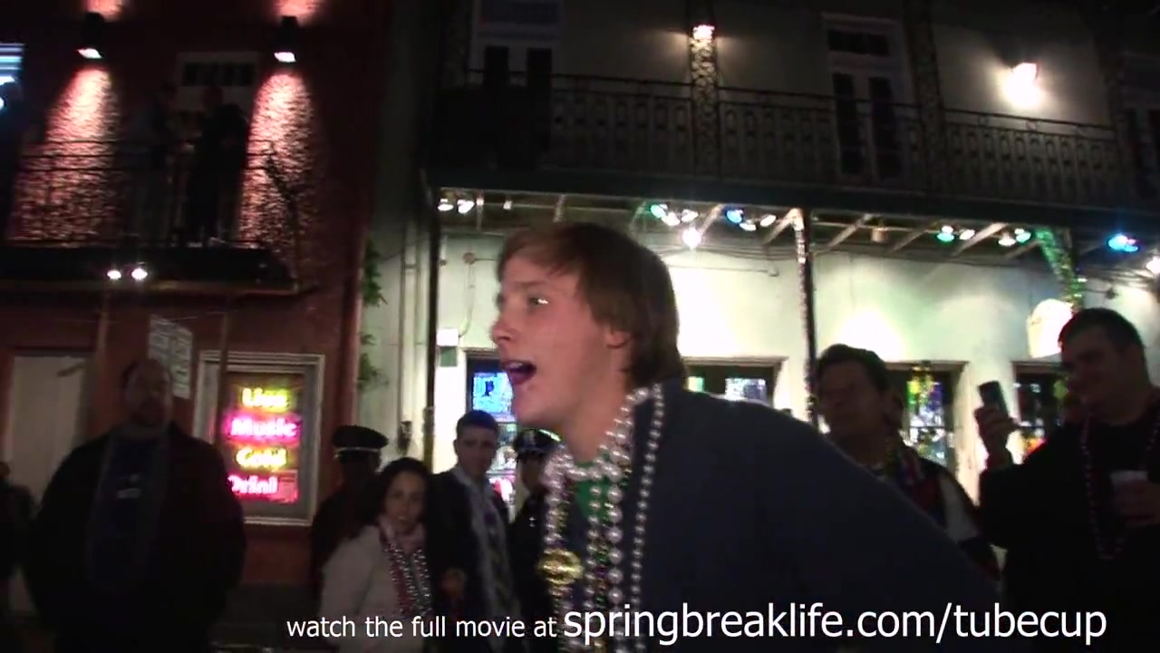 SpringBreakLife Video: Mardi Gras Street Flashers