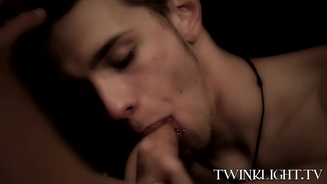 Sensual twink vamps fucking with passion after a hunt