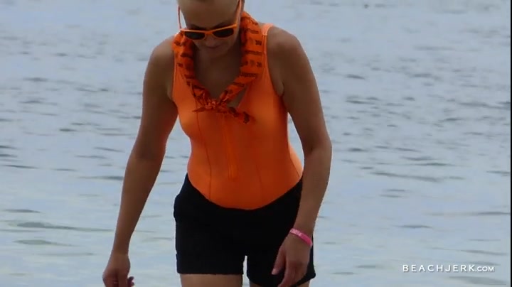 A Titty Mixer - BeachJerk