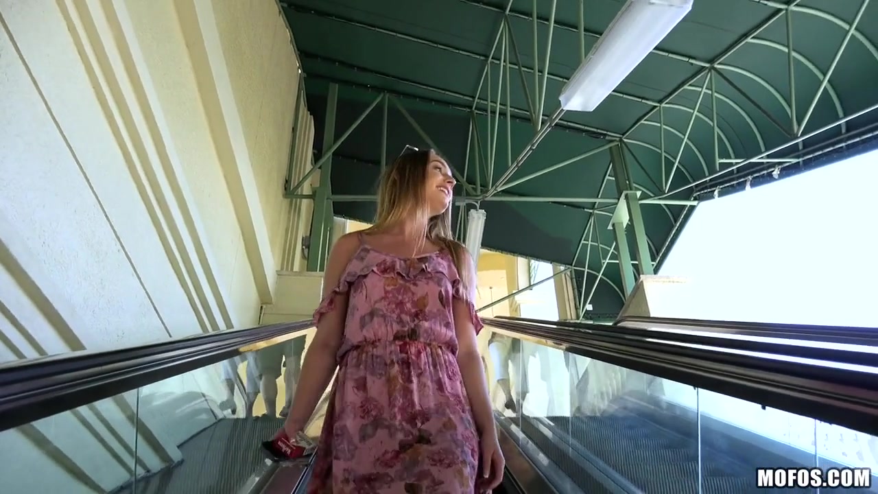Daisy Stone in Smoking Blonde Flashes for Fun - PublicPickups