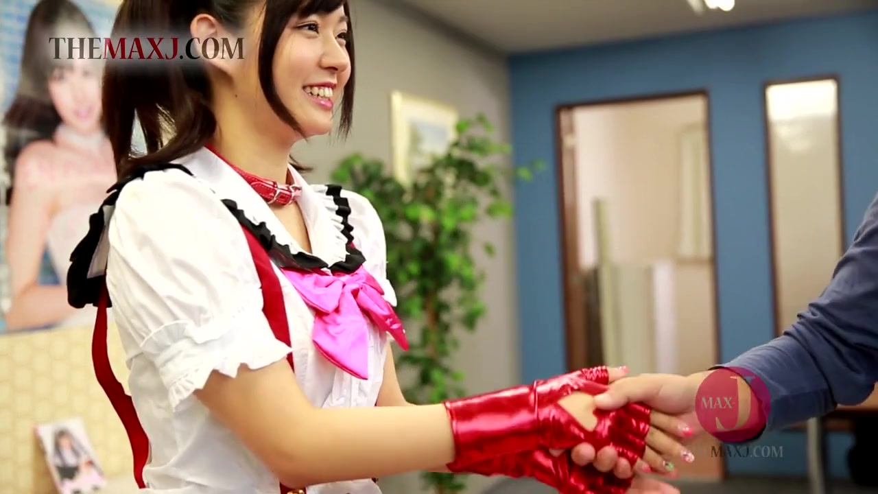 Asian Beauty Hides A Vibrator In Her Panties So She Has To Do A Blowbang Office Sess Because She Is Discovered - AsianHappyEnding