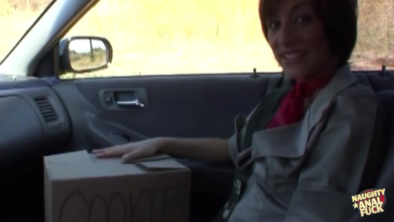Girl Scout Seduces Her Last Customer By Letting Him Stretch Out Her Tight Sweet Bum