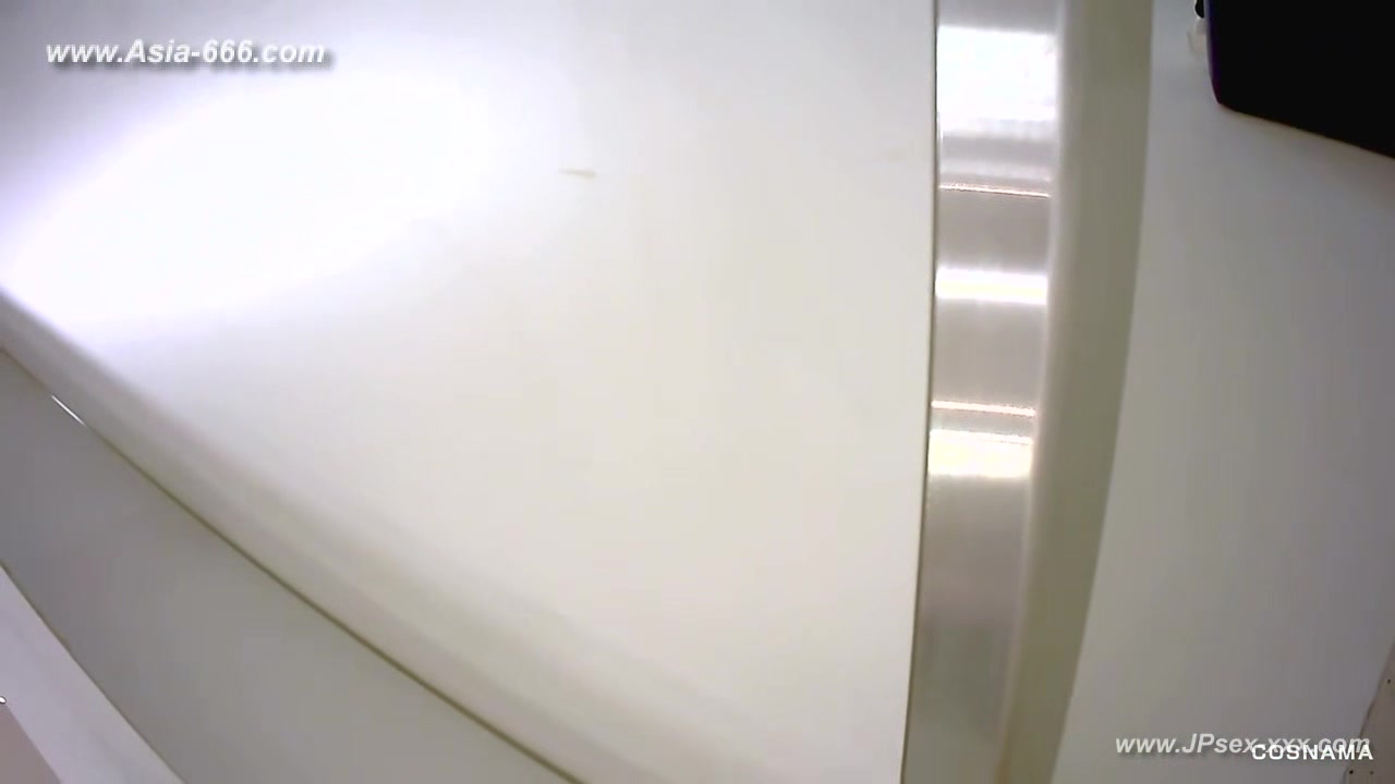 peeping japanese changeroom.10_2