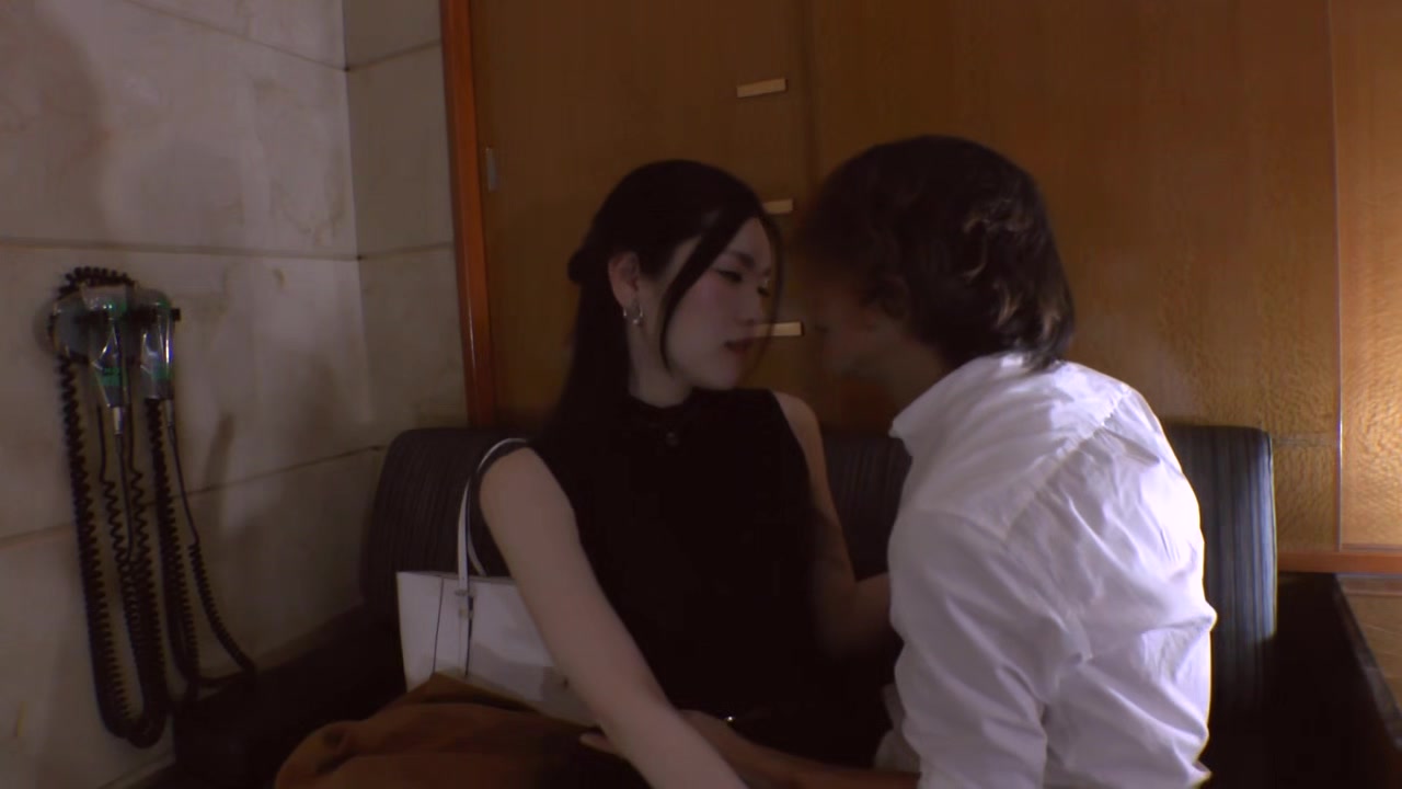 0005489_乳首舐め手コキ 熟女 乳首責めなどが含まれている
