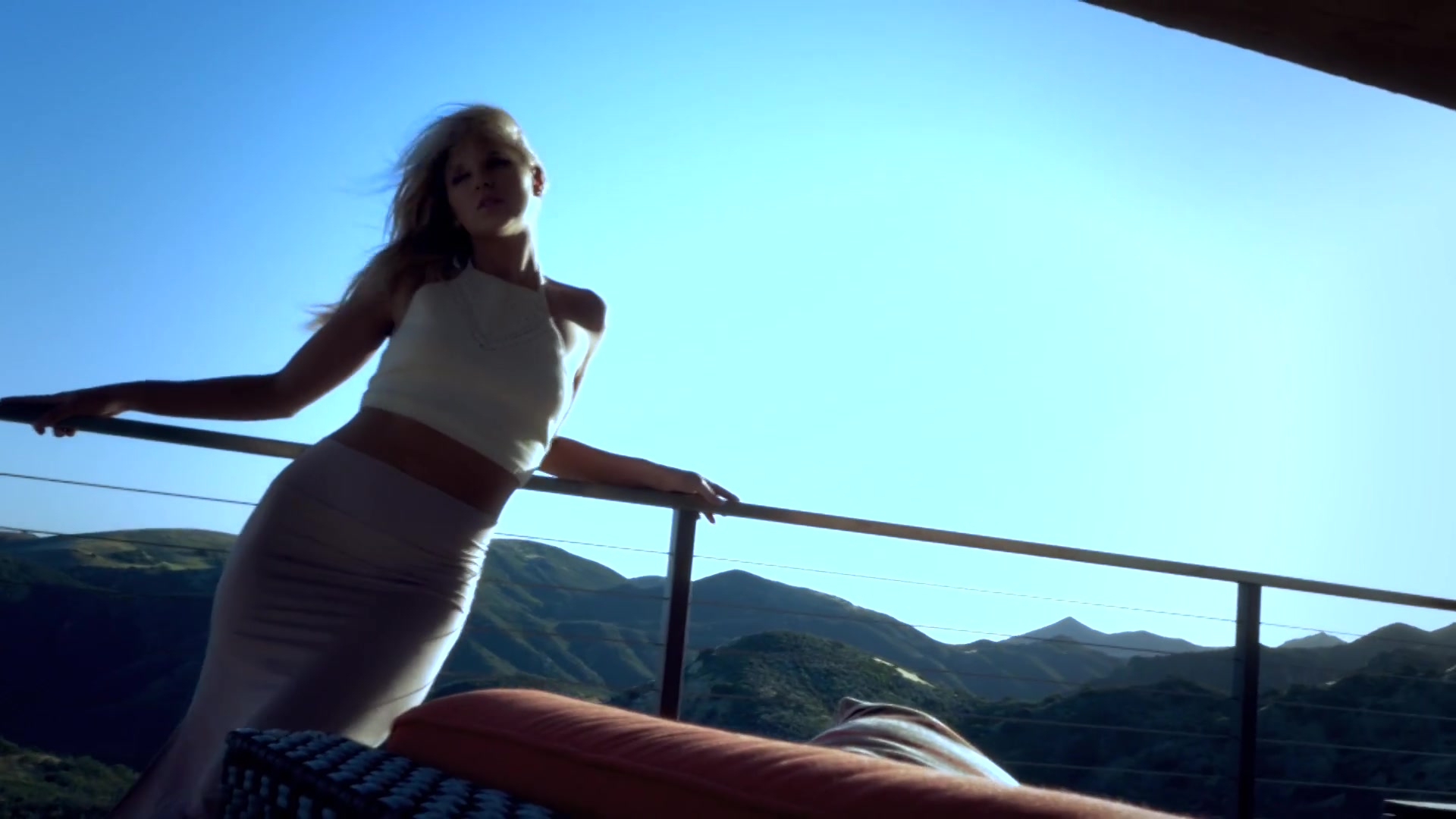 Summer Breeze - Sex Movies Featuring Audrey Hollander