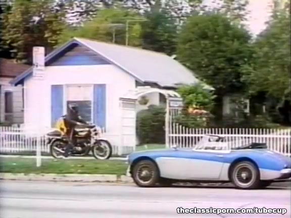 Threesome retro fucking hot scenes