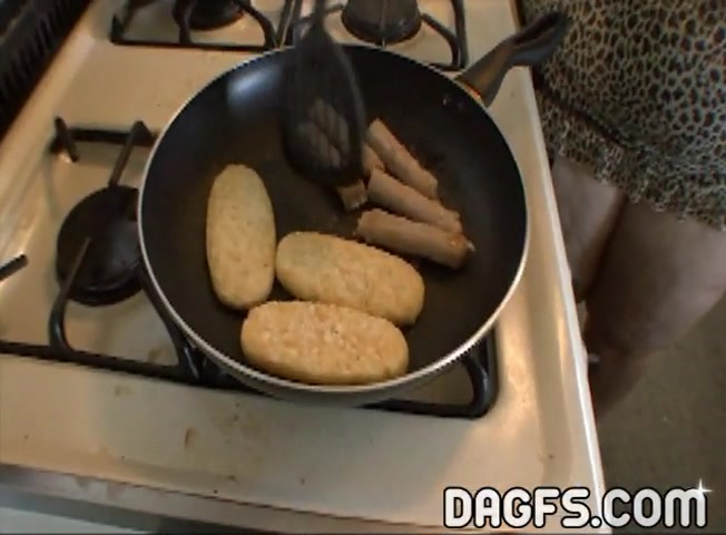 BBW Step mom kitchen suprise