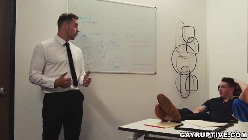 Gets Fucked By His Boss With Masyn Thorne And Carter Woods