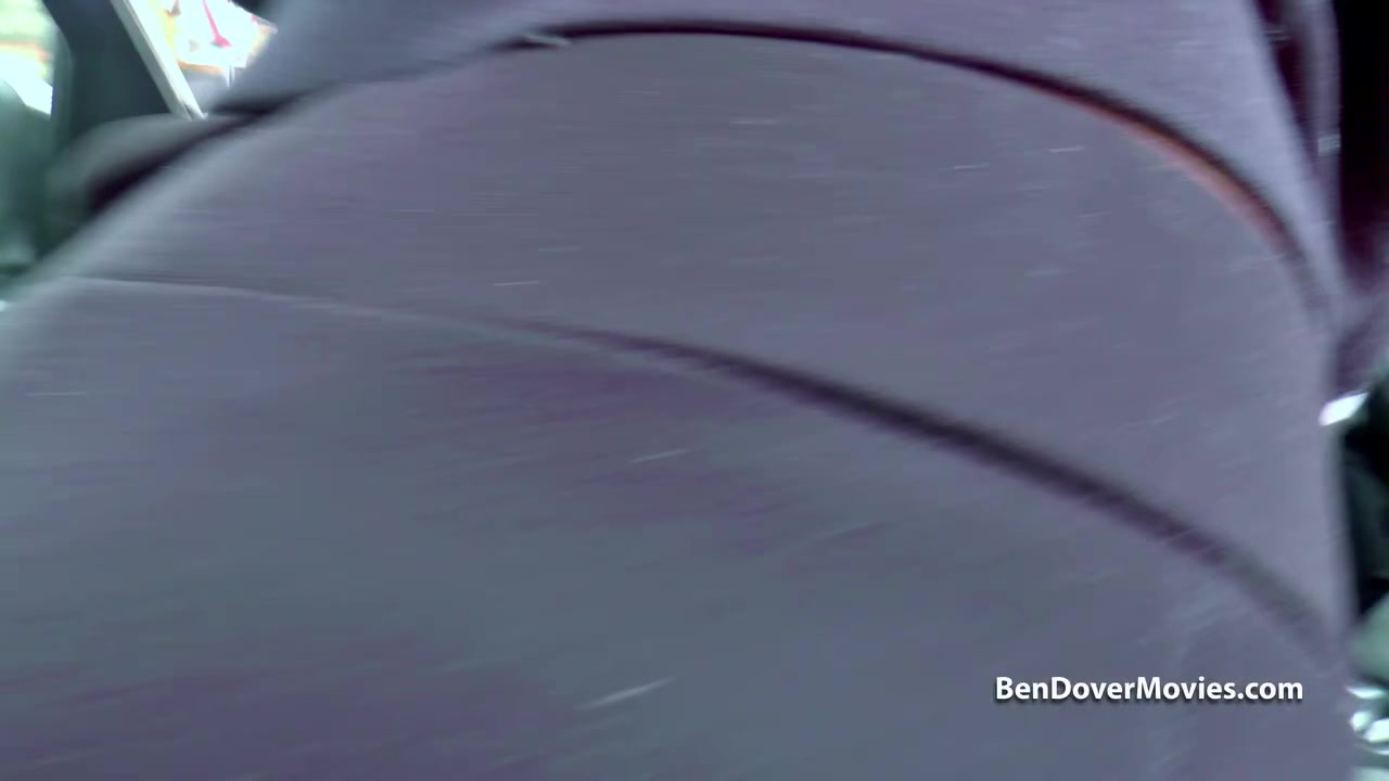 Old Ben ready to fuck a younger chicks tight anal