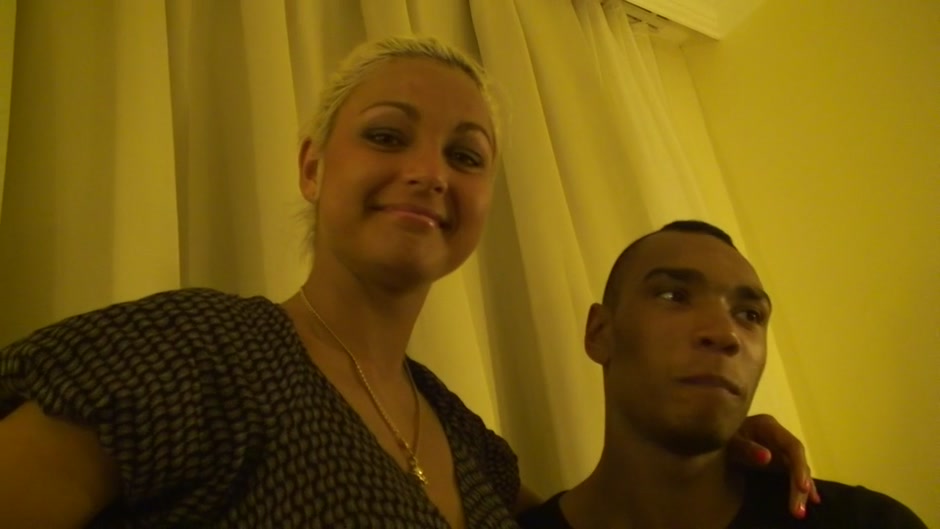 Anabell & Aspen & Jocelyn in lustful orgy xxx video made in a hotel room