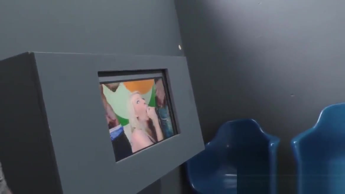 Ginger gloryhole babe