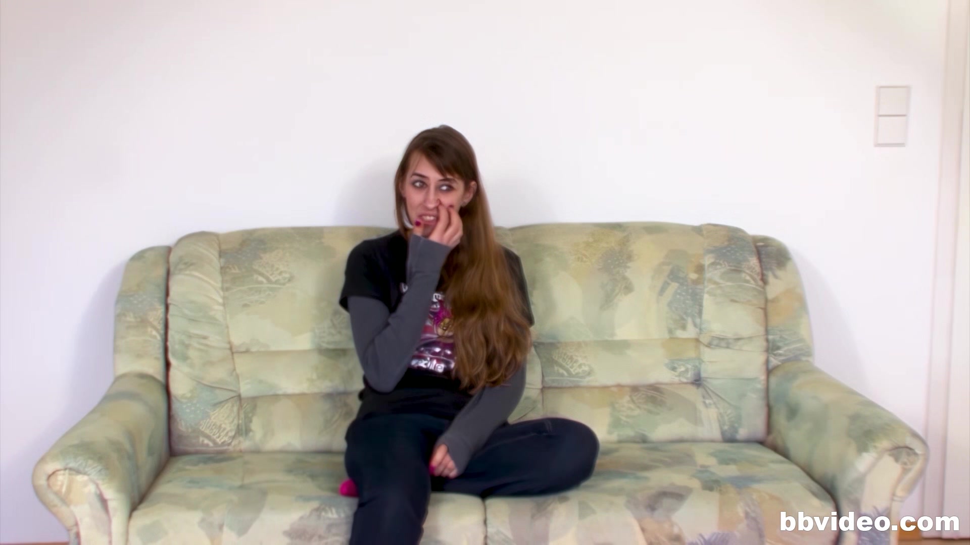 BBVideo Angequatscht & Durchgefickt Part 1