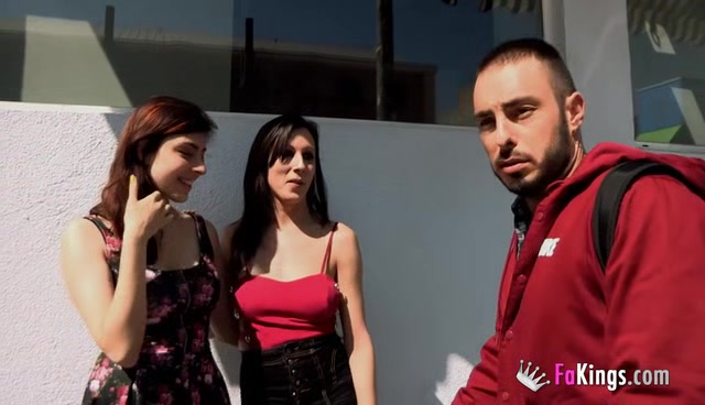 Lina and her shemale friend looks for cocks around the nieghoburhood