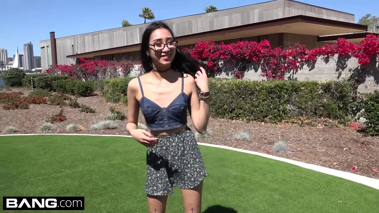 Nerdy teen 18+ asian Eva Yi flashes her tits in public