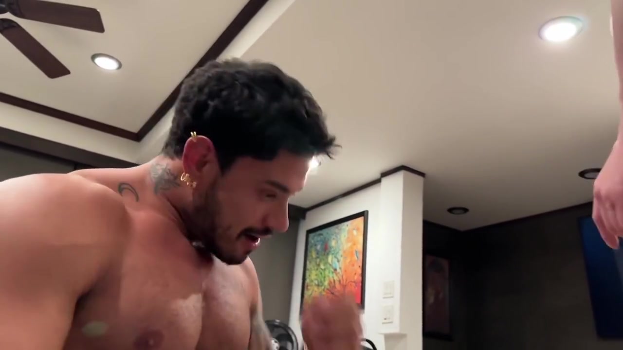 Alejo Loves Being Maliks Free Use Slut - Malik Delgaty And Alejo Ospina