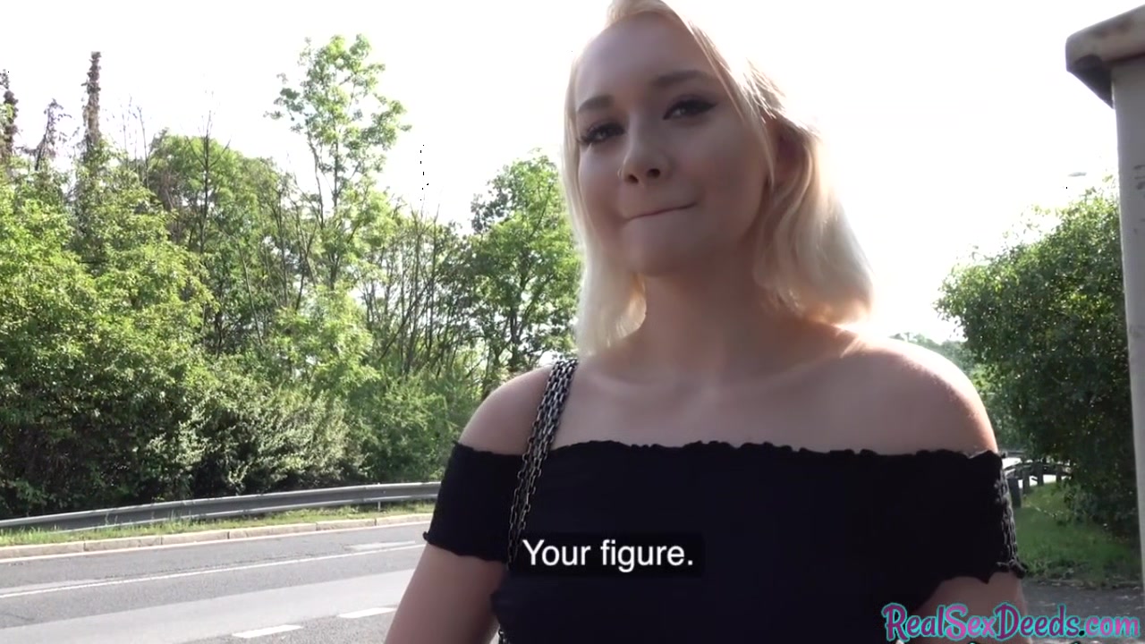 POV Czech teen4cash enjoys outdoor sex after flashing