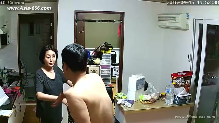 Hackers use the camera to remote monitoring of a lover's home life.309