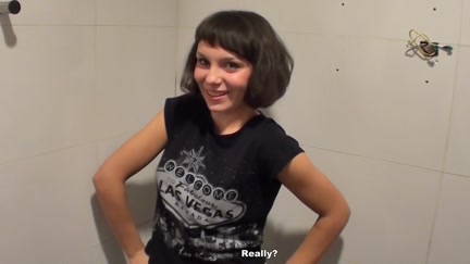 Appealing beauty does fellatio in the throne room