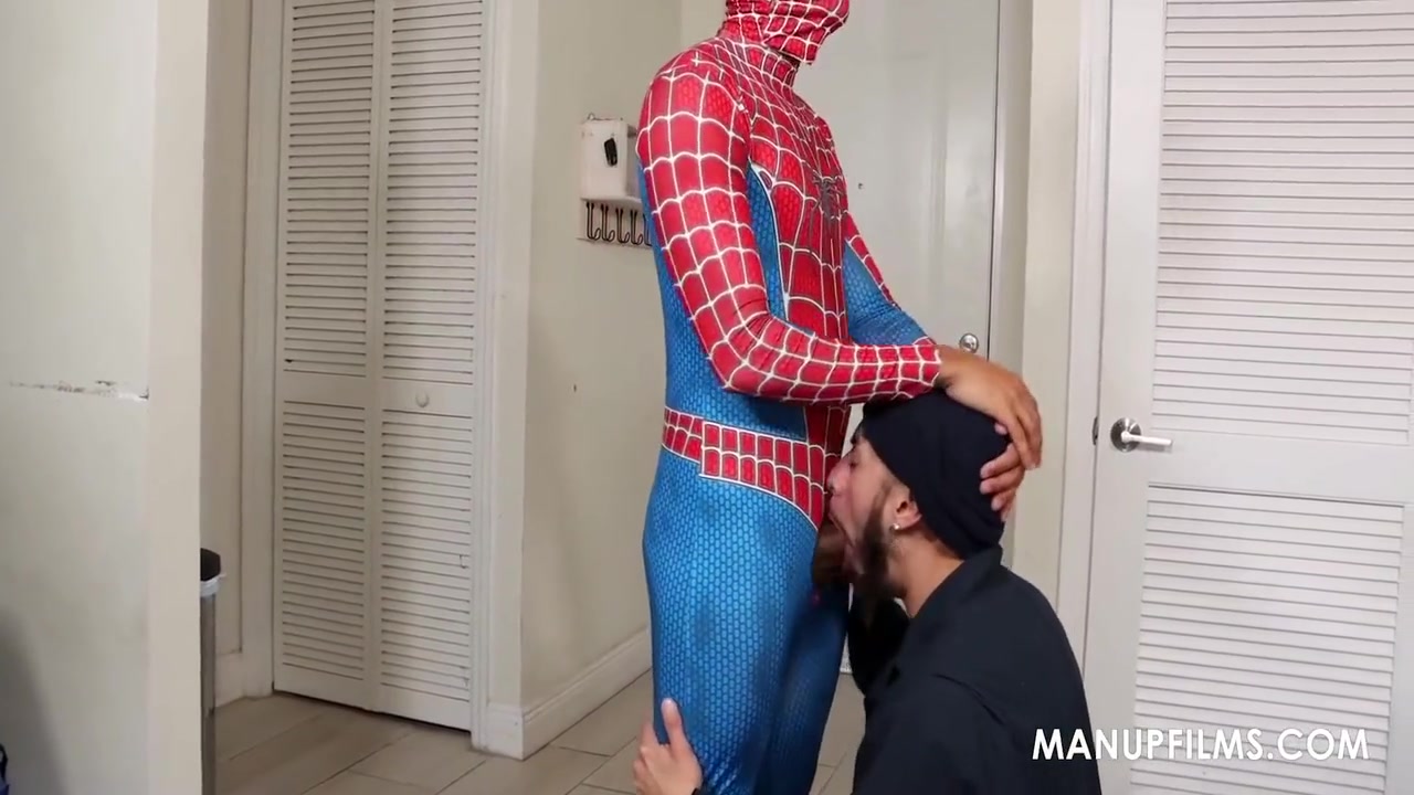 Spiderman Fucks The Burgler At 5 Min