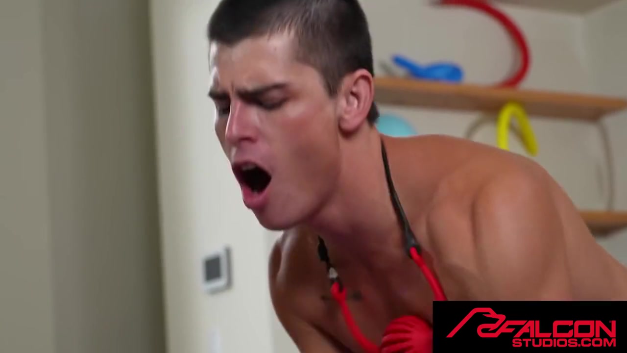 Dom Pops Balloons & Fucks Seth Bareback - Seth Peterson, Kane Fox And Danny Fantasy