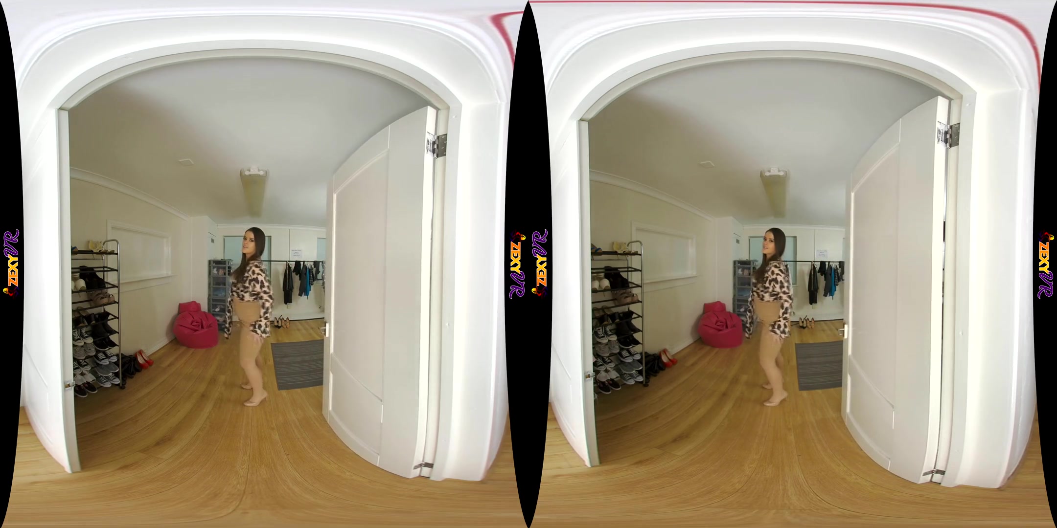 Amelia B in In Private - ZexyVR