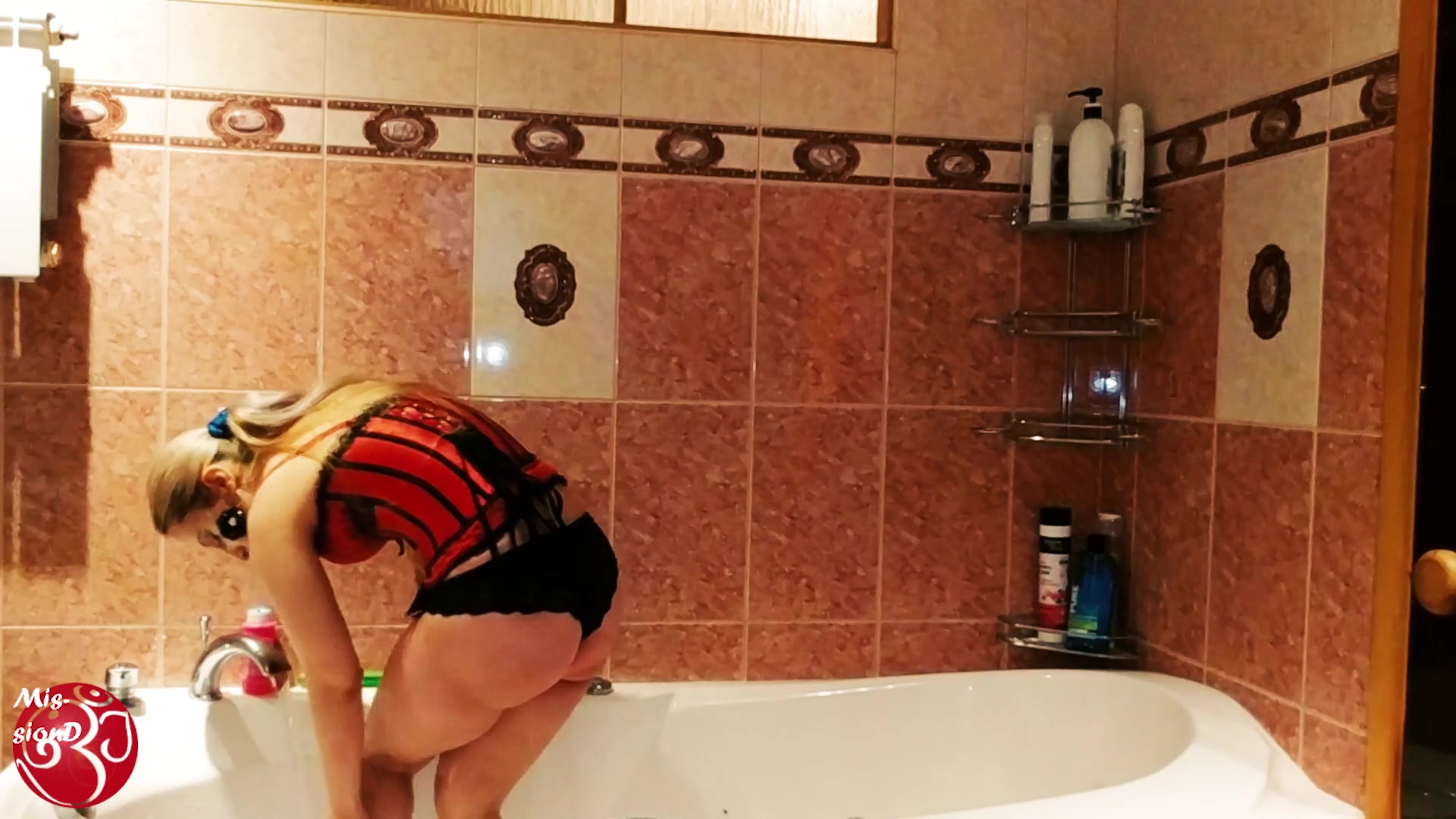 Ass Shaking - Sex Movies Featuring Findom Goaldigger