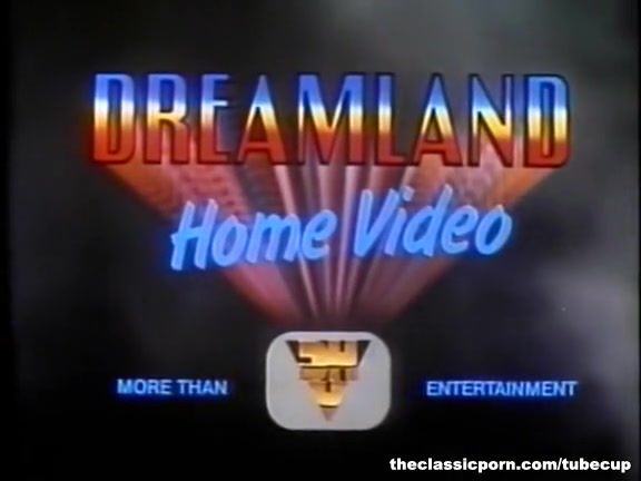 Threesome retro fucking hot scenes