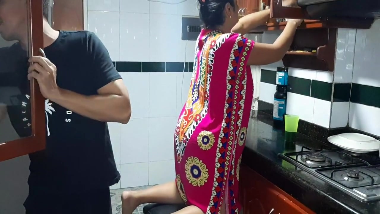 Tasting My Stepmothers Rich Pussy In The Kitchen