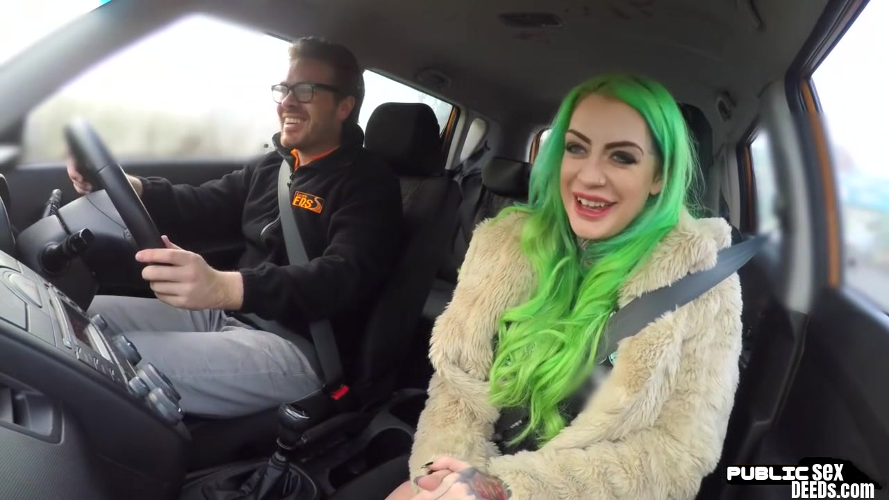Driving student 18+ MILF public fucked in car outdoor by tutor