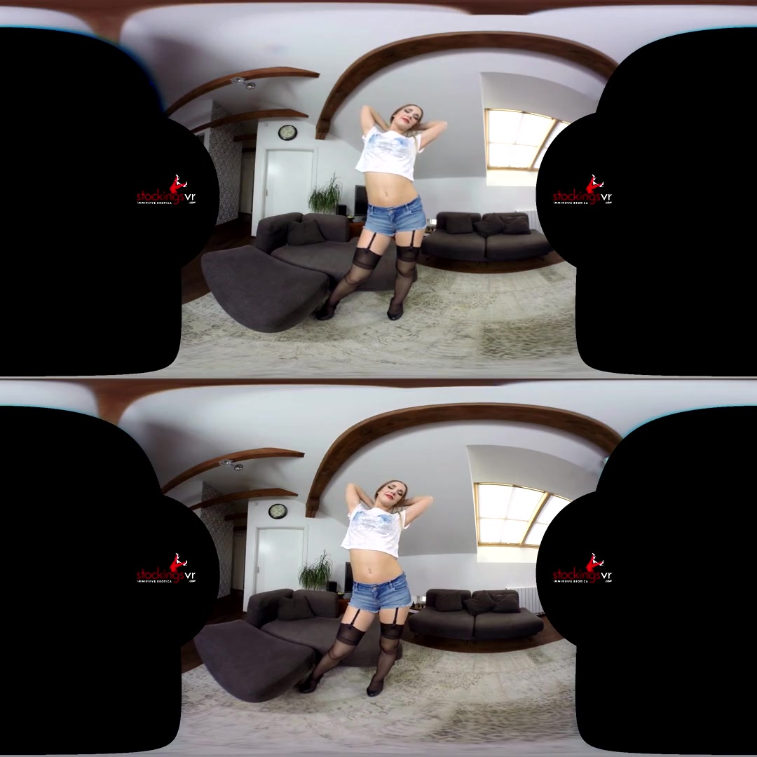 Alexis Crystal in Ecstasy Girl Alexis Crystal - StockingsVR