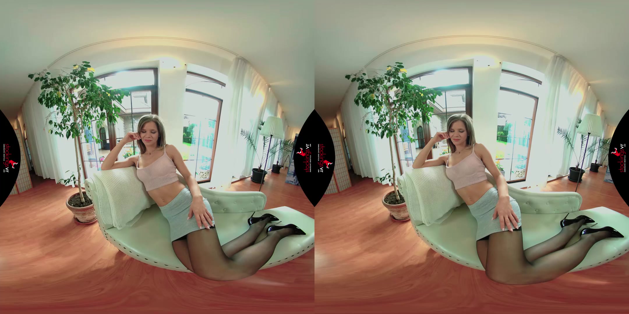 teen 18+ treasure starring Sarah Kay