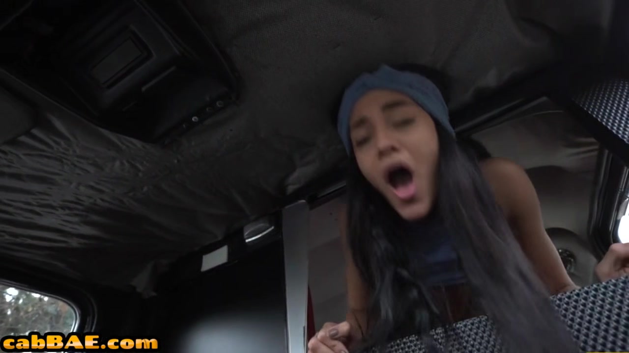 Car 21yo ebony slut penetrated outdoor in doggystyle